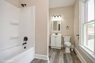 304 Buena Vista Ave, Pekin, IL 61554 - Photo 15