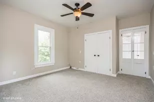 304 Buena Vista Ave, Pekin, IL 61554 - Photo 13