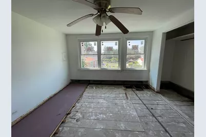 2234 N Neva Avenue, Chicago, IL 60707 - Photo 11