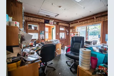 706 E Burnett Road, Island Lake, IL 60042 - Photo 13