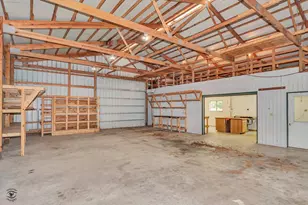 864 Ash Dr, Saint Anne, IL 60964 - Photo 41