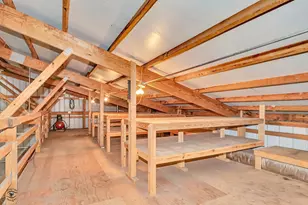 864 Ash Dr, Saint Anne, IL 60964 - Photo 43