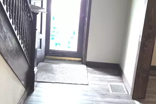 309 N Market St, Hoopeston, IL 60942 - Photo 3