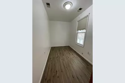 2567 S Emerald Avenue, Chicago, IL 60616 - Photo 9