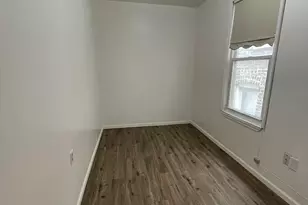 2567 S Emerald Ave, Chicago, IL 60616 - Photo 9