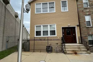 2567 S Emerald Ave, Chicago, IL 60616 - Photo 1