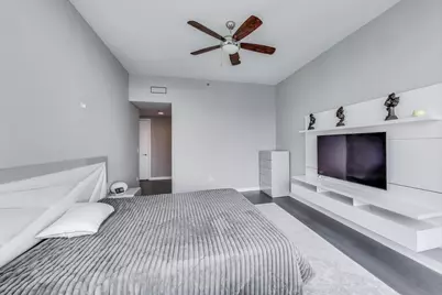 60 E Monroe Street #5103, Chicago, IL 60603 - Photo 23