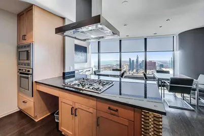 60 E Monroe Street #5103, Chicago, IL 60603 - Photo 43