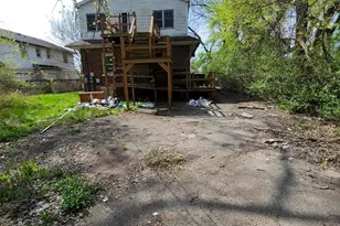 147 W 150th St, Harvey, IL 60426 - Photo 3