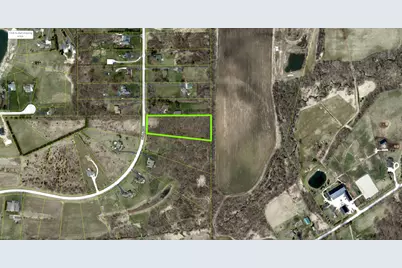 8808 S Hill Road, Marengo, IL 60152 - Photo 1