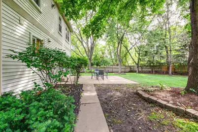 232 Stanton Court W, Buffalo Grove, IL 60089 - Photo 31