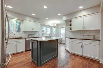 232 Stanton Court W, Buffalo Grove, IL 60089 - Photo 11