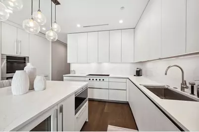 403 N Wabash Avenue #8A, Chicago, IL 60611 - Photo 11