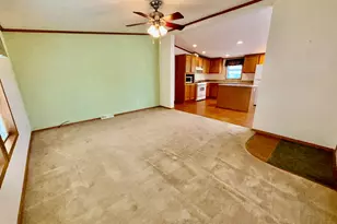 461 Meadowlark Cir, Sandwich, IL 60548 - Photo 13