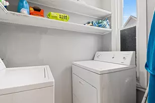 3710 W 60th Pl, Chicago, IL 60629 - Photo 11