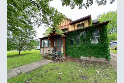 218 S Vermillion Street, Streator, IL 61364 - Photo 1
