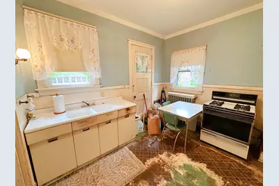 218 S Vermillion Street, Streator, IL 61364 - Photo 13