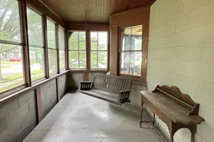 218 S Vermillion St, Streator, IL 61364 - Photo 7