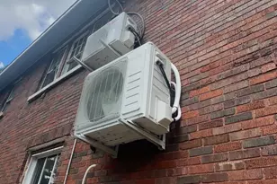 914-916 N Winnebago Street N, Rockford, IL 61103 - Photo 3