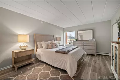 1052 N Mill Street #111, Naperville, IL 60563 - Photo 13