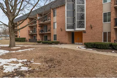 1052 N Mill Street #111, Naperville, IL 60563 - Photo 25