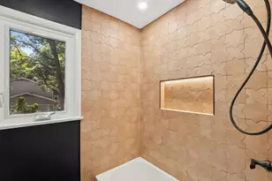 600 Eton Dr, North Barrington, IL 60010 - Photo 19