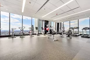 175 E Delaware Pl, Chicago, IL 60611 - Photo 33