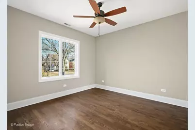 212 Holmes Avenue, Clarendon Hills, IL 60514 - Photo 23