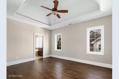 212 Holmes Avenue, Clarendon Hills, IL 60514 - Photo 19