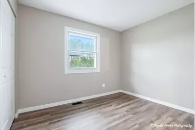 4117 N Johnsburg Road, Johnsburg, IL 60051 - Photo 17