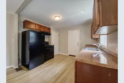 1913 170th Street, Hazel Crest, IL 60429 - Photo 7