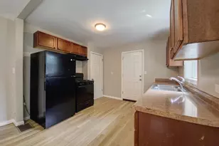 1913 170th St, Hazel Crest, IL 60429 - Photo 7