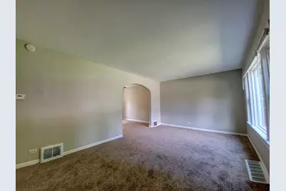 1913 170th Street, Hazel Crest, IL 60429 - Photo 3