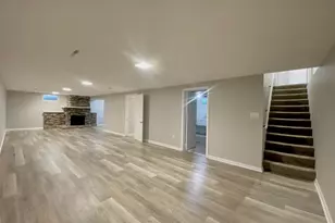 200 Patrick Dr, South Elgin, IL 60177 - Photo 15