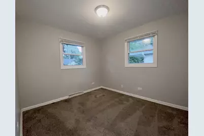 200 Patrick Drive, South Elgin, IL 60177 - Photo 13