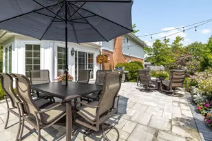 1943 Sunnyside Cir, Northbrook, IL 60062 - Photo 33