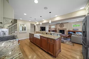 1943 Sunnyside Cir, Northbrook, IL 60062 - Photo 13