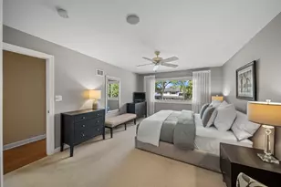 1943 Sunnyside Cir, Northbrook, IL 60062 - Photo 23