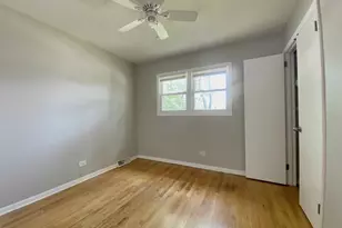 634 Lexington Dr, Chicago Heights, IL 60411 - Photo 9