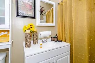 3852 W Gladys Ave, Chicago, IL 60624 - Photo 7