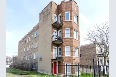 3852 W Gladys Avenue, Chicago, IL 60624 - Photo 1