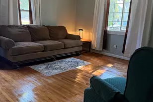 206 E Oak St, Chatsworth, IL 60921 - Photo 3