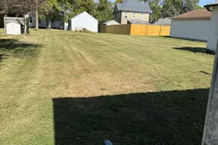 206 E Oak St, Chatsworth, IL 60921 - Photo 17