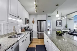 1400 S Michigan Ave, Chicago, IL 60605 - Photo 17