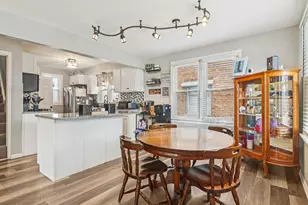 9258 S Albany Ave, Evergreen Park, IL 60805 - Photo 9