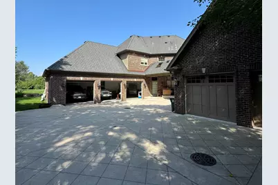 16W122 91st Street, Burr Ridge, IL 60527 - Photo 3