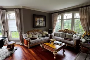 16W122 91st St, Burr Ridge, IL 60527 - Photo 7