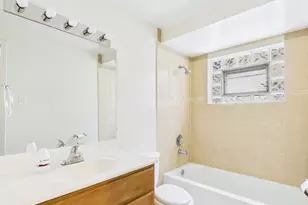 8810 Briar Course, Des Plaines, IL 60016 - Photo 13