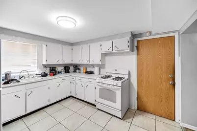 1306 N 36th Avenue, Melrose Park, IL 60160 - Photo 23