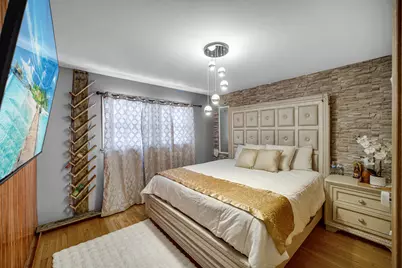 1306 N 36th Avenue, Melrose Park, IL 60160 - Photo 9